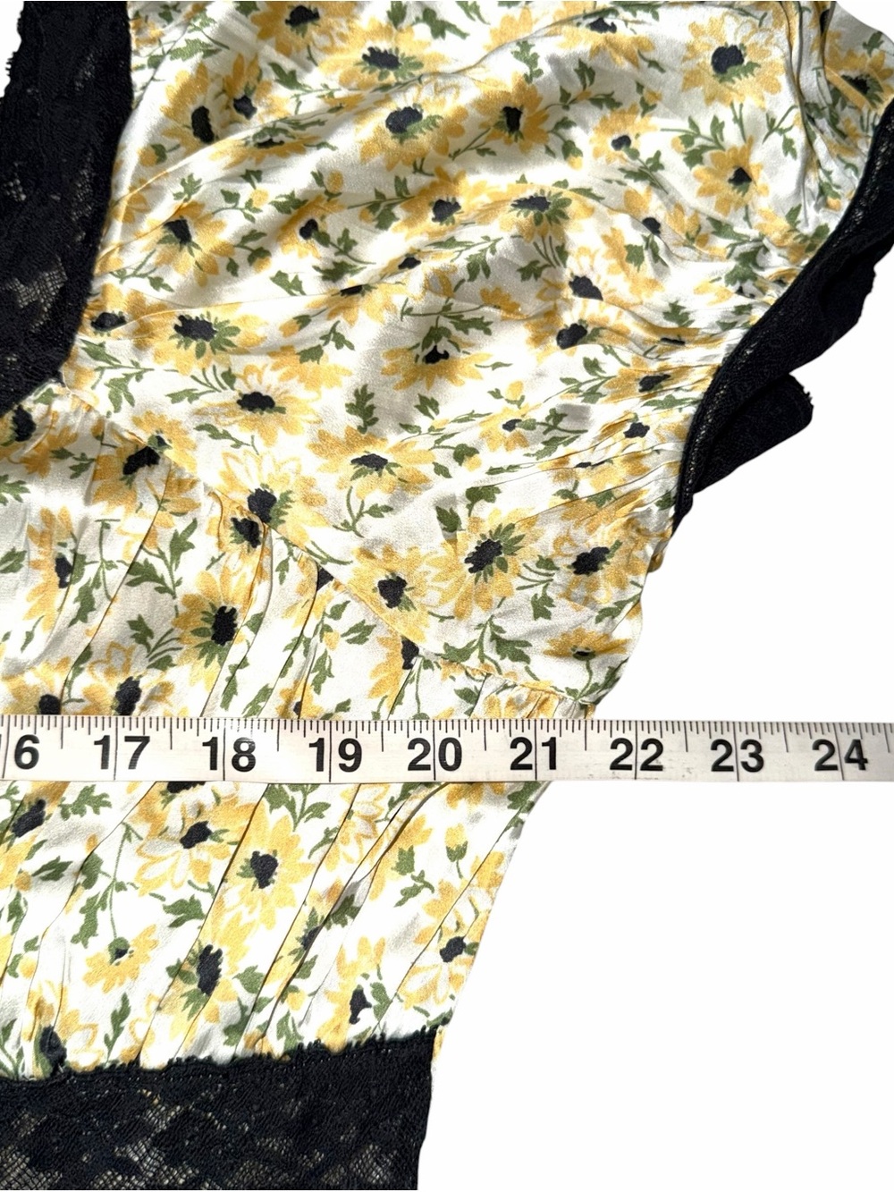 NWT Christy Dawn Esmeralda Dress Sunflower Sunshine Size Large New Silk Lace - Picture 10 of 12
